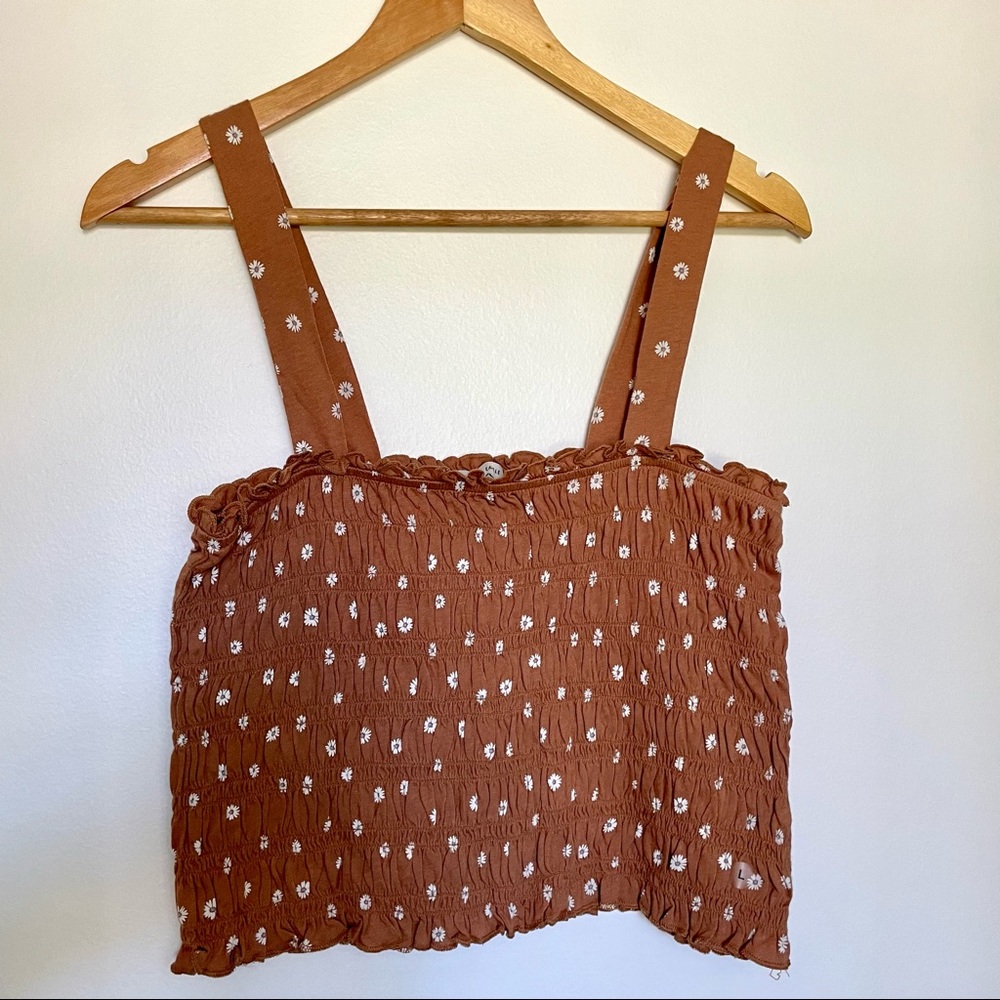 AE Smocked Cropped tank top